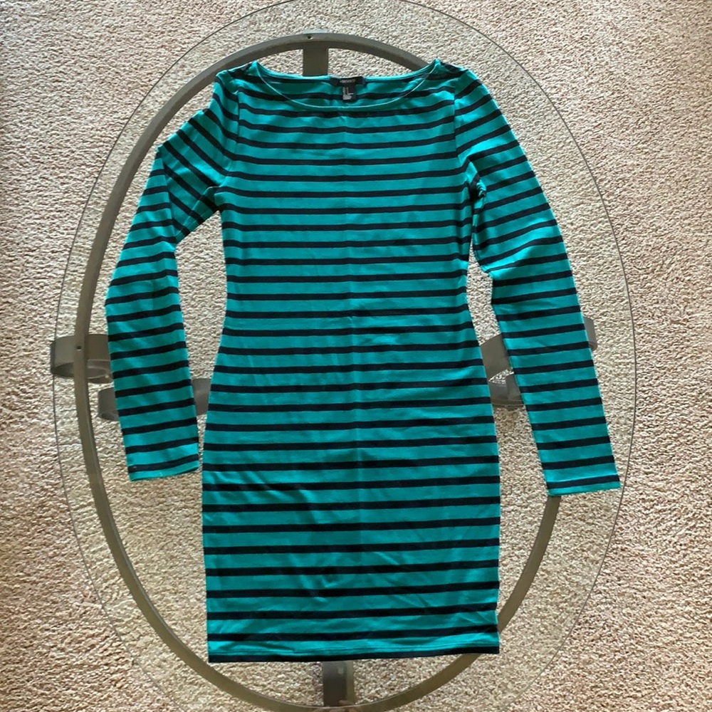 Forever 21 long sleeve dress